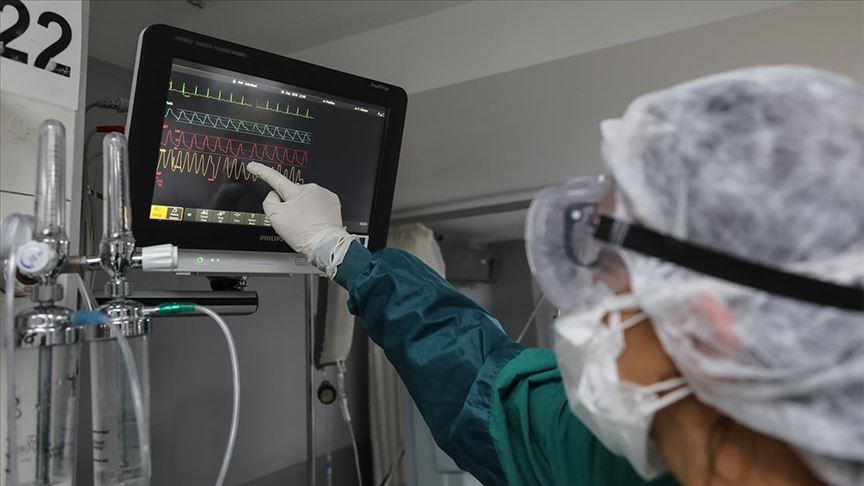 Türkiye'de son 24 saatte 1723 kişiye Kovid-19 tanısı konuldu, 71 kişi hayatını kaybetti