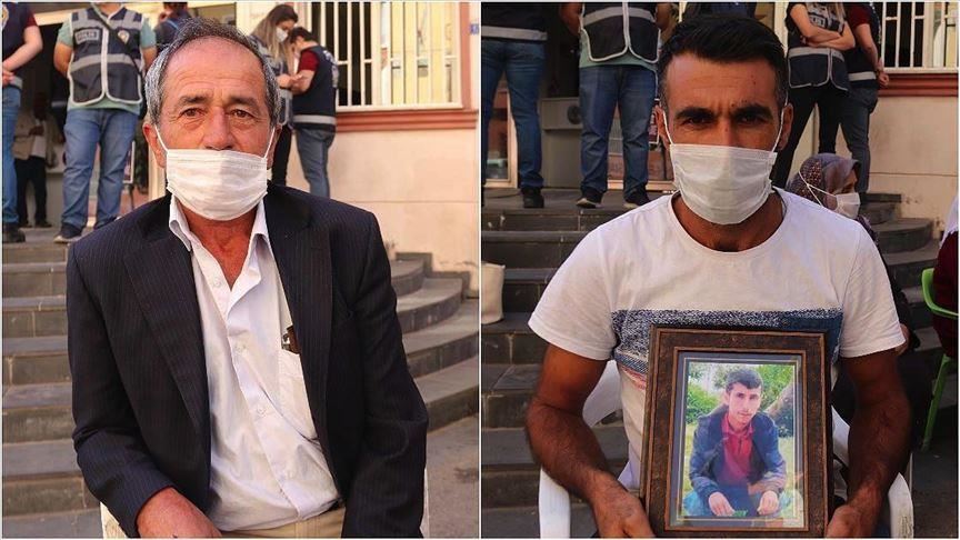 Du malbatên din jî beşdarî çalakiya rûniştinê ya dayikên Diyarbekirê bûn