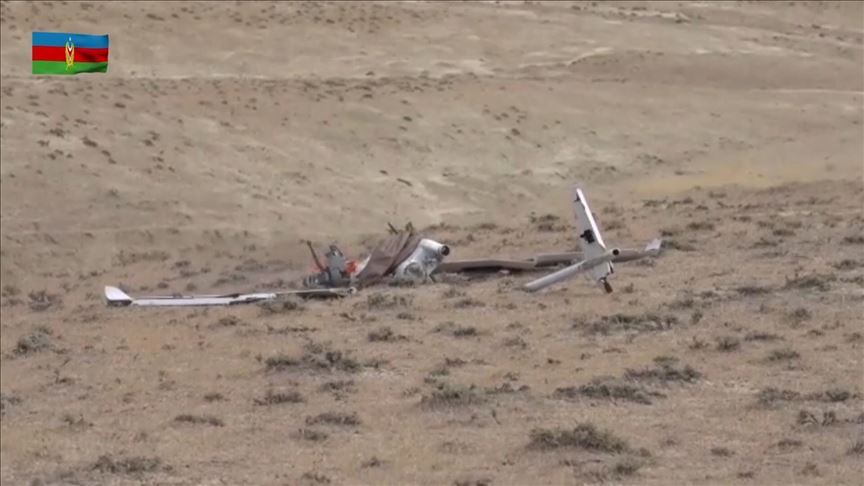 Azerbajxhani rrëzon një dron të Armenisë