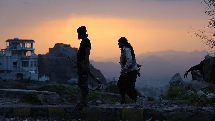 فرنسا تدعو الأطراف اليمنية لوقف القتال واستئناف المحادثات‎ 