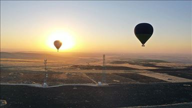 Turkey: Hot air balloons dot Gobeklitepe's skies
