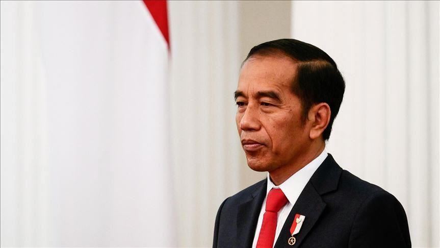 Jokowi: Menteri harus yakinkan Indonesia aman jadi tuan rumah Piala Dunia U-20