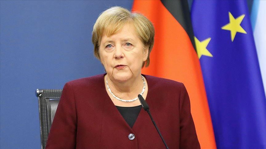Меркель: угроза террористов ДАЕШ не устранена
