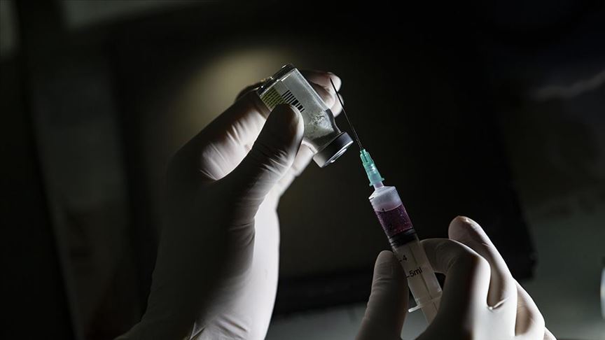Çin Kovid-19 potansiyel aşılarının 'hiçbir yan etkisinin' olmadığını ileri sürdü