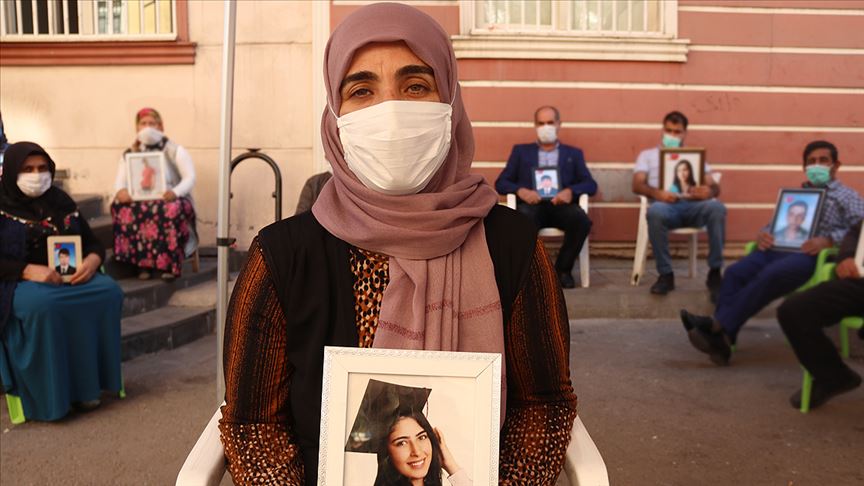 Diyarbakır annelerinden Mutlu: Remziye Tosun anne olmuş ama demek ki vicdanı anne olmamış