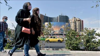 سهرابپور: کمبود امکانات پزشکی از علل اصلی افزایش شمار قربانیان کرونا در ایران است
