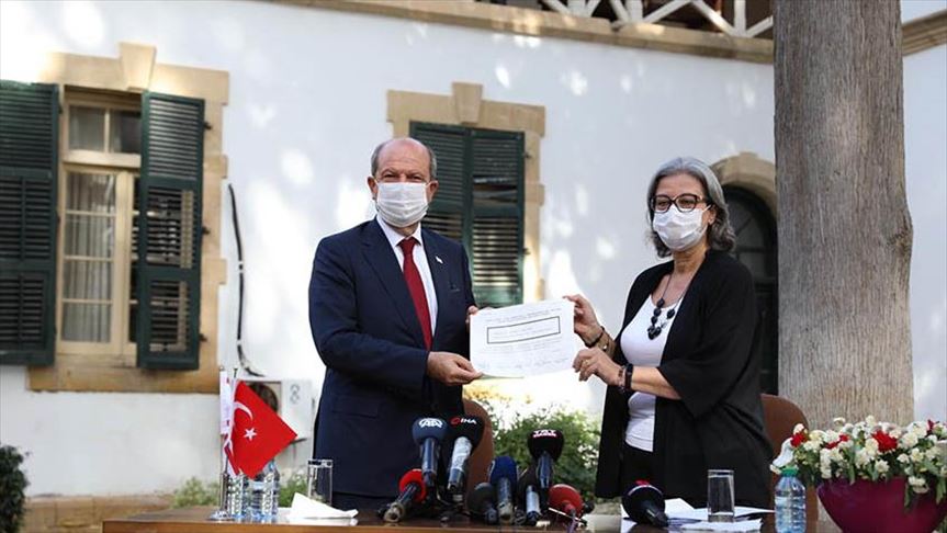 Los turcochipriotas expresan su satisfacción por la elección de Ersin Tatar como nuevo presidente