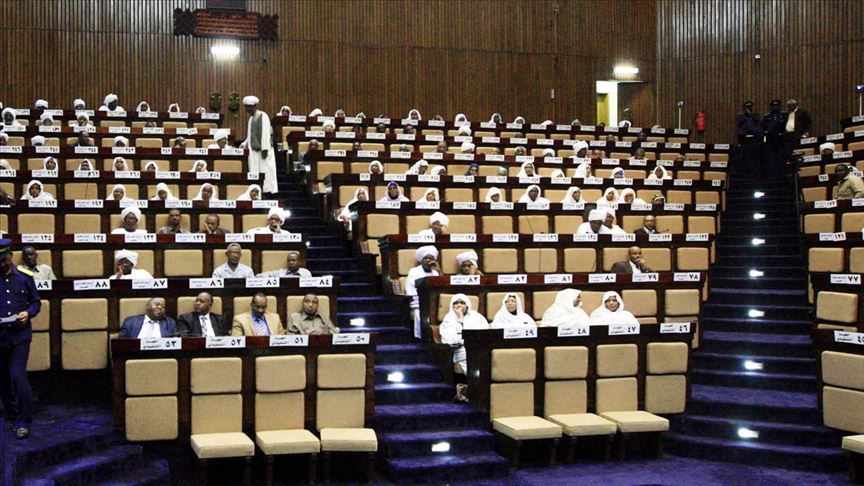 Sudan: İsrail'le normalleşme parlamentonun onayına bağlı