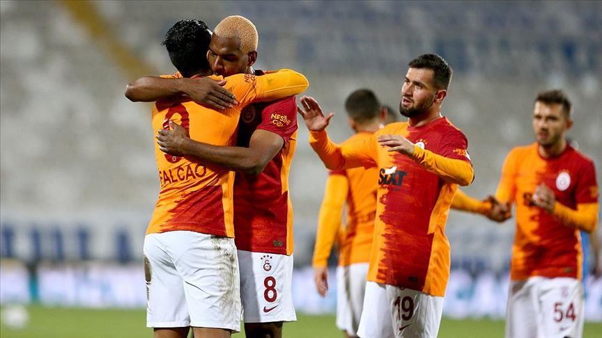 Football: Galatasaray beat Erzurumspor 2-1 at away
