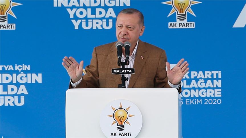 Турскиот претседател Ердоган остро го критикуваше холандскиот екстремен десничар Вилдерс