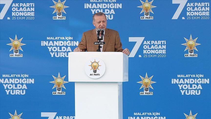 Erdogan lambasts Dutch 'fascist' politician