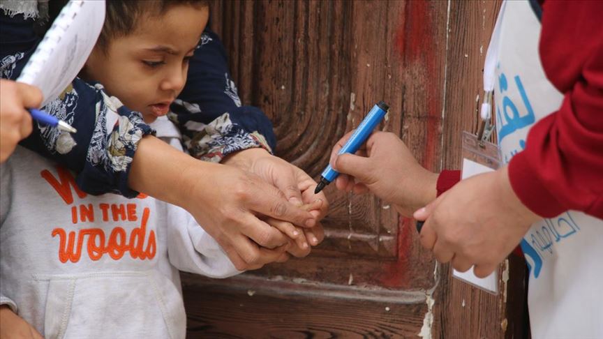Barış Pınarı Bölgesi'nde 45 bin Suriyeli çocuğa felç aşısı kampanyası 