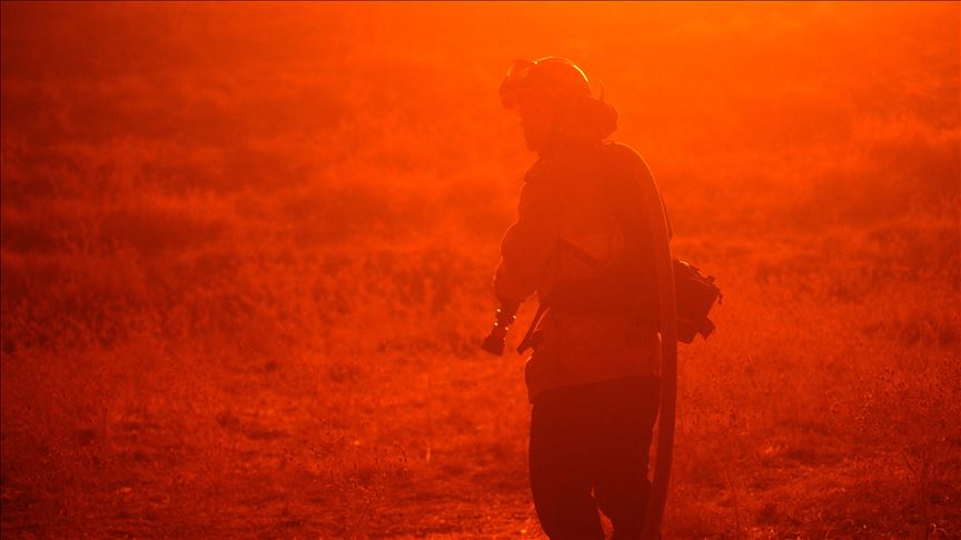 US: Over 60K evacuated as California wildfire rages