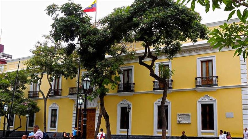 Venezuela acusa a España de 'complicidad en la fuga' del dirigente opositor Leopoldo López