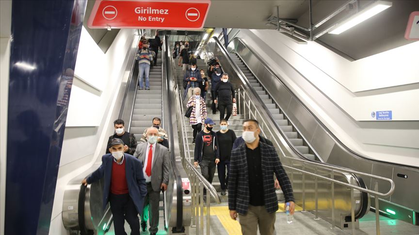 Mecidiyeköy-Mahmutbey Metrosunda seferler başladı