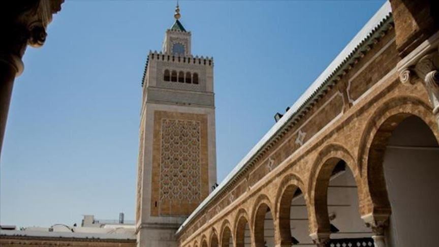 Tunisie : Les cheikhs de la « Zitouna » appellent au boycott des marchandises françaises