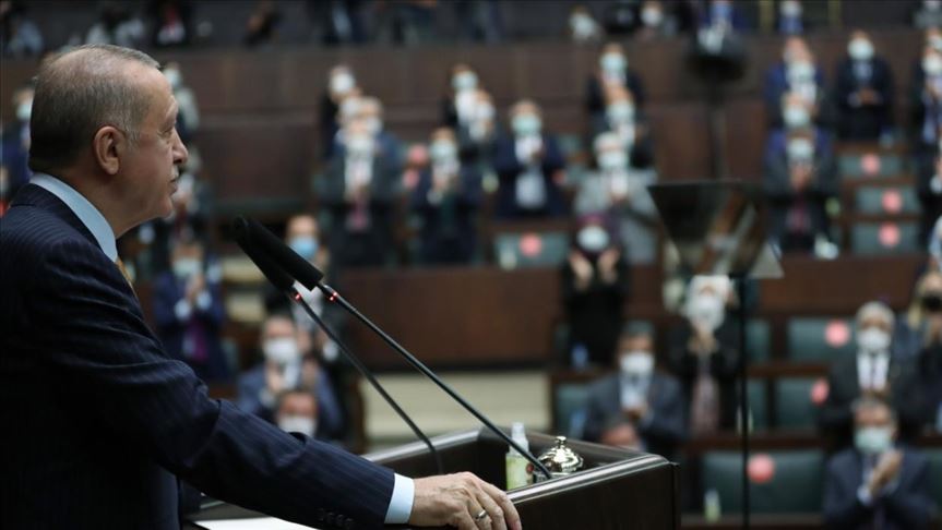 Presidente turco presenta una denuncia contra la revista francesa Charlie Hebdo