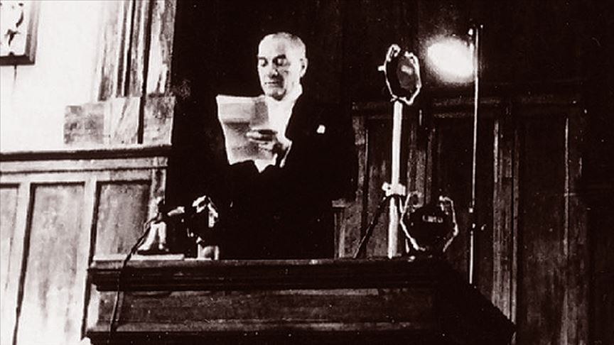 Cumhuriyet'in ilanı ve Atatürk'ün Cumhurbaşkanı unvanıyla ilk konuşması AA Arşivi ve TBMM kayıtlarında