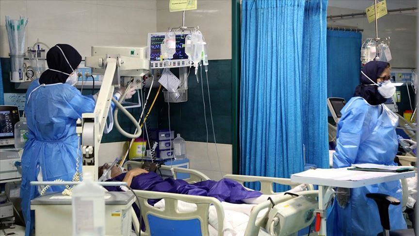 В Иране коронавирусом за сутки заразились более 8 тыс. человек