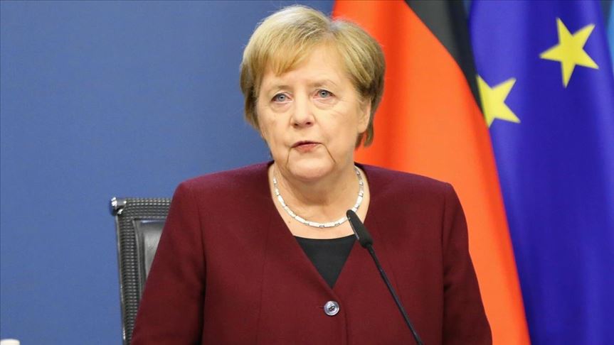 Ángela Merkel dice que es necesario un bloqueo parcial en Alemania
