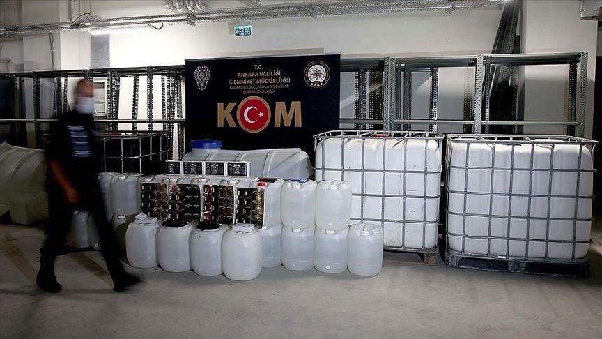 Nearly 5,700 liters of bootleg alcohol seized in Turkey
