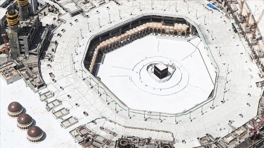 Saudi Arabia allows Umrah for pilgrims from abroad