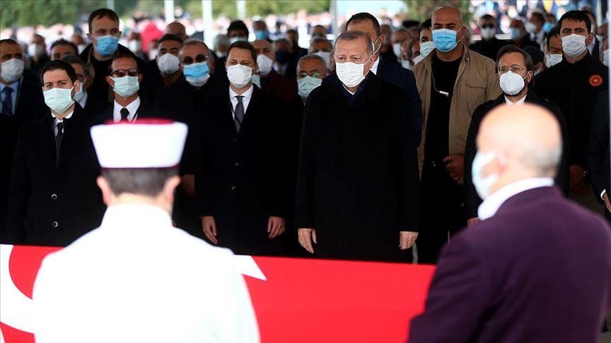 Funeral held for Turkey's former prime minister