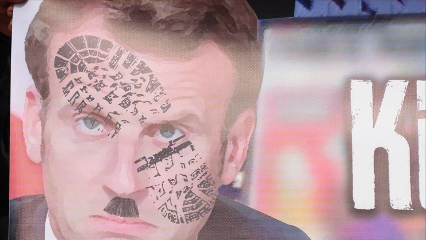 اليمن.. مظاهرة في عدن للتنديد بموقف ماكرون ضد الإسلام