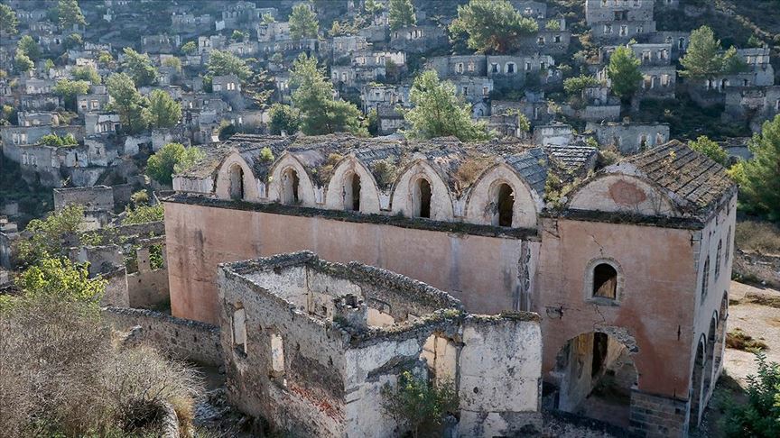 'Hayalet köy'ün tarihi kiliseleri restore edilecek