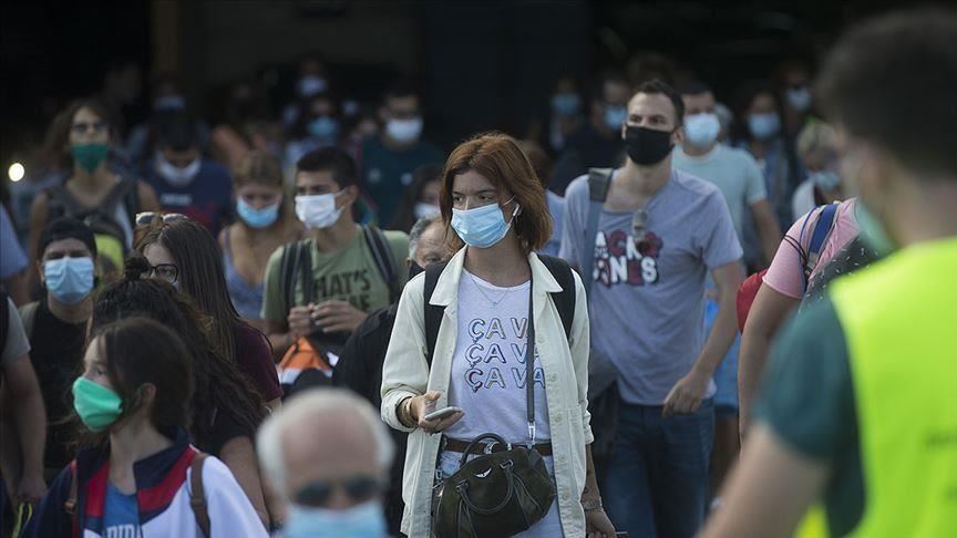 Greece reports more than 2,000 cases for 4th day