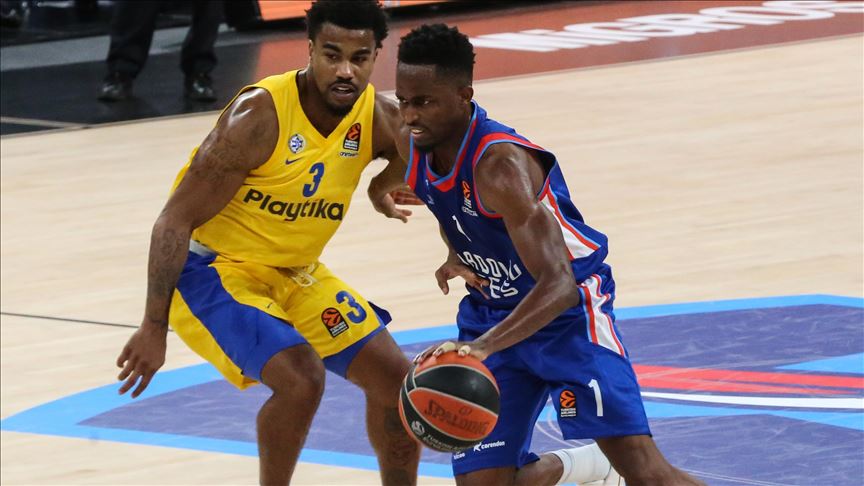 Beaubois' block gives Anadolu Efes nail-biting win