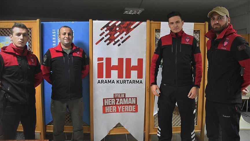 Arama kurtarma ekibi Ayda Gezgin'in hayata tutunma anını anlattı