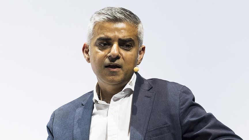 Trump 'singled out' me because of my faith, London mayor says