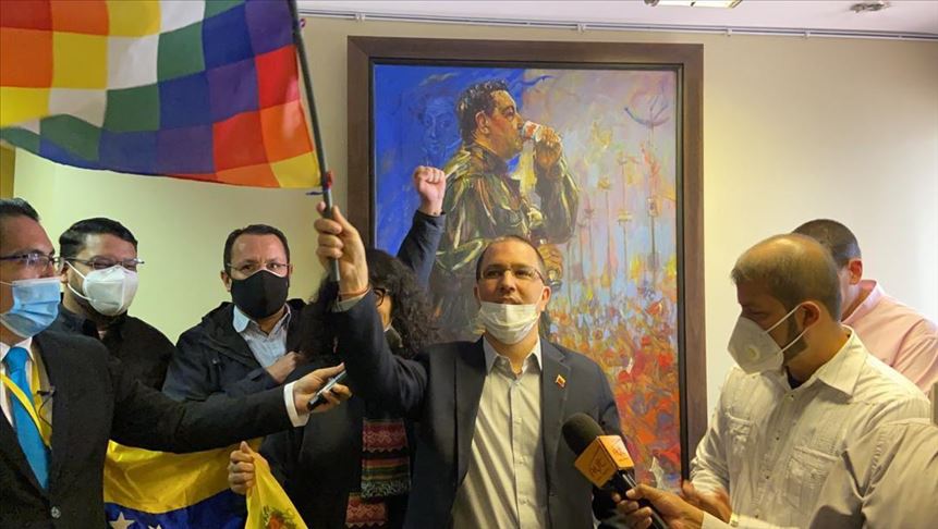 Gobierno de Venezuela recupera la embajada que ocupaba el enviado de Juan Guaidó en Bolivia