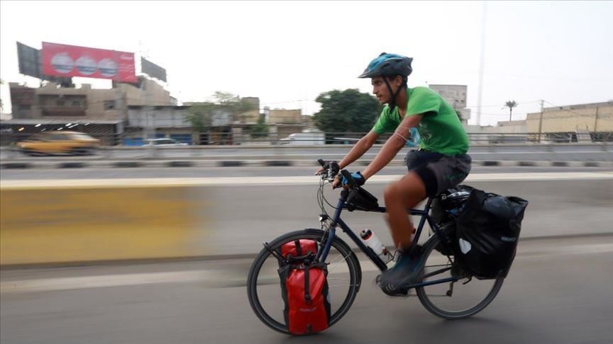 Млад Ирачанец со велосипед од Германија за 139 дена пристигнал во Ирак