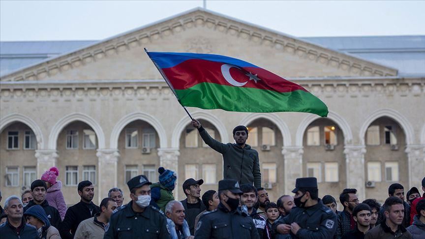 Azerbaijan: Traces of war disappearing in Tartar city
