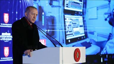 Erdogan vows to boost Turkish defense industry