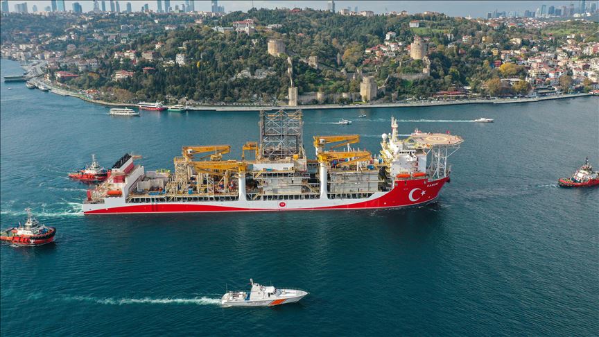 Kanuni drillship sets sail for Black Sea: Energy Min.