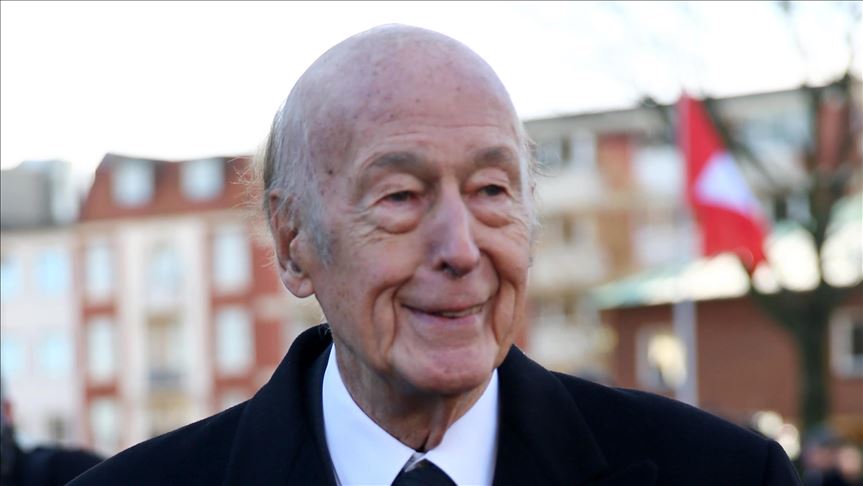 Former French President Giscard d'Estaing hospitalized