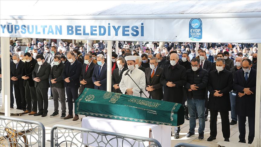 Yazar Ahmet Kekeç son yolculuğuna uğurlandı