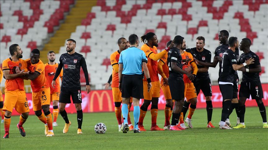 Tiga pemain Galatasaray positif Covid-19