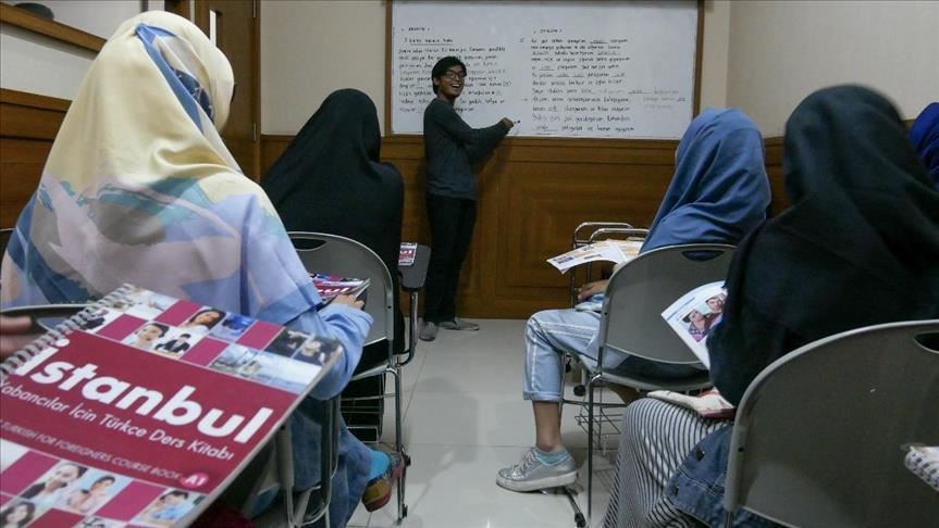 Pemerintah beri bantuan upah kepada pendidik dan tenaga kependidikan non-PNS
