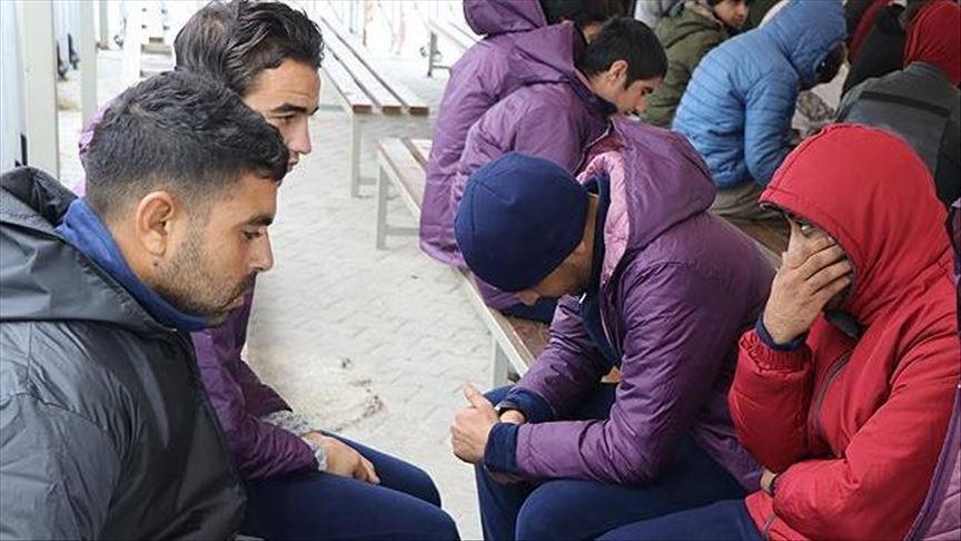 16 irregular migrants held in northwestern Turkey