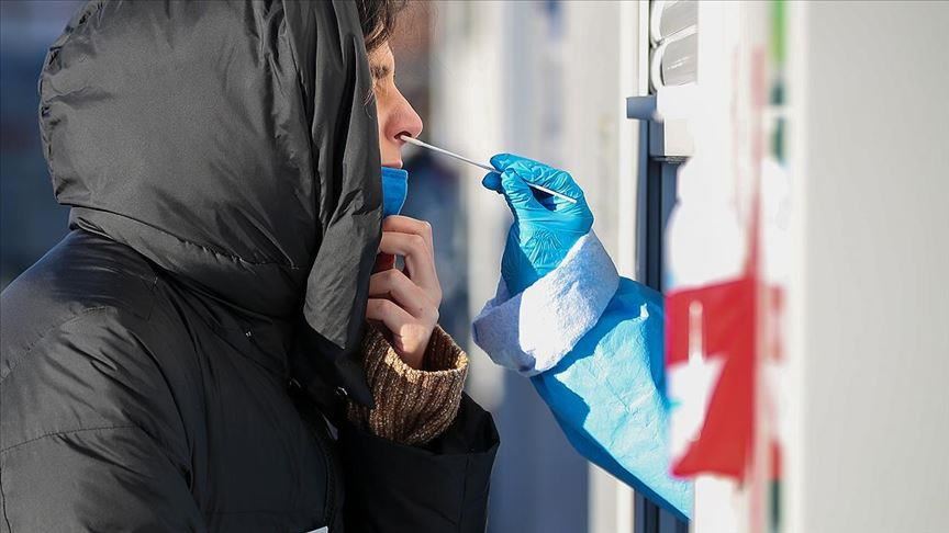 Poland reports 620+ virus deaths, cases top 800,000