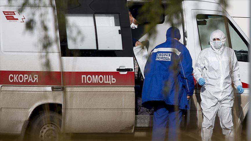 Rusya'da son 24 saatte 25 binden fazla Kovid-19 vakası görüldü