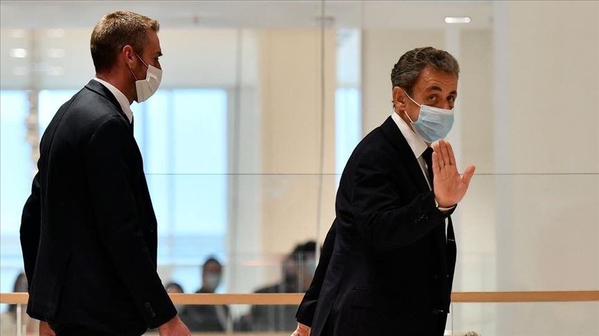 Juicio a Nicolás Sarkozy se pospone para el próximo jueves