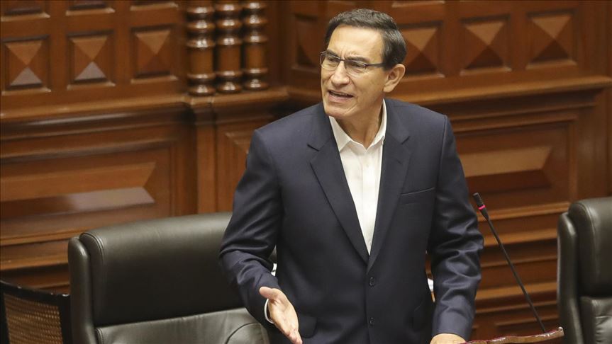 El expresidente peruano Martín Vizcarra analiza la posibilidad de postularse al Congreso