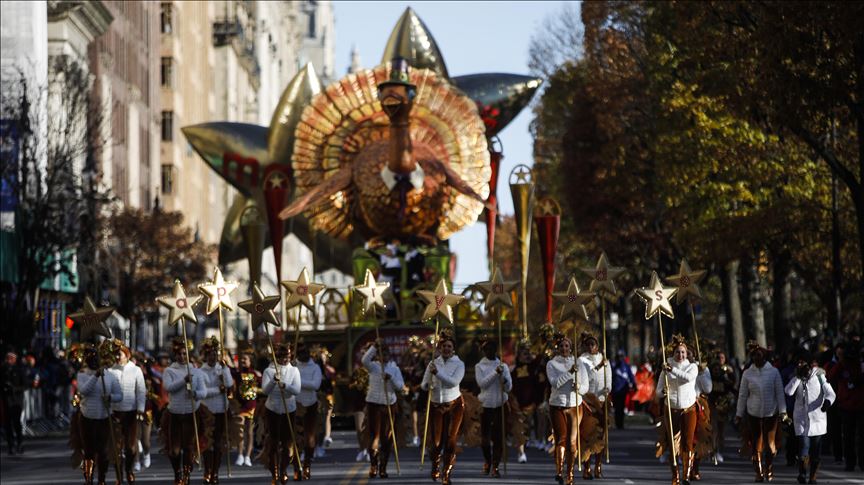 US: 35% of parents say Thanksgiving worth COVID-19 risk