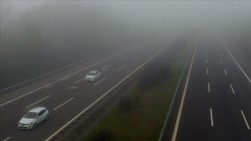 BIHAMK: Oprez zbog magle i poledice na putevima