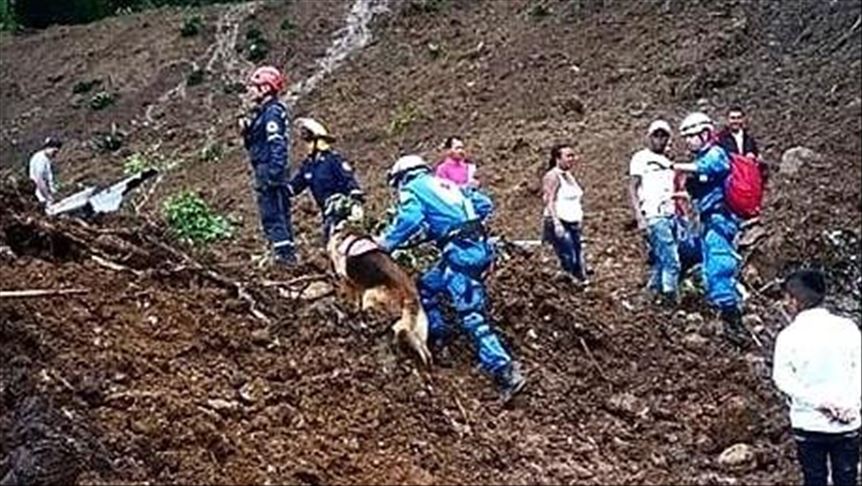 Colombia: al menos siete muertos y doce heridos tras deslizamiento de tierra
